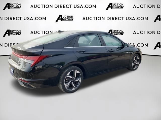Used 2021 Hyundai Elantra Limited image 14