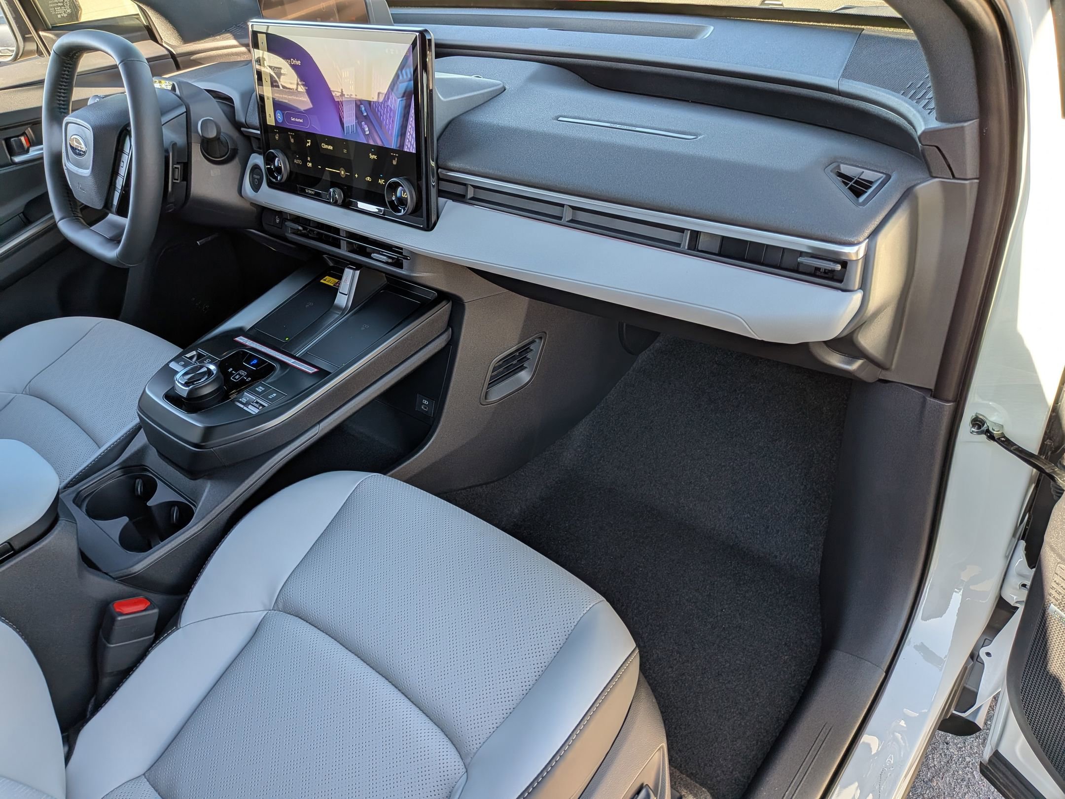 New 2026 Subaru Solterra Limited XT AWD/4WD image 25