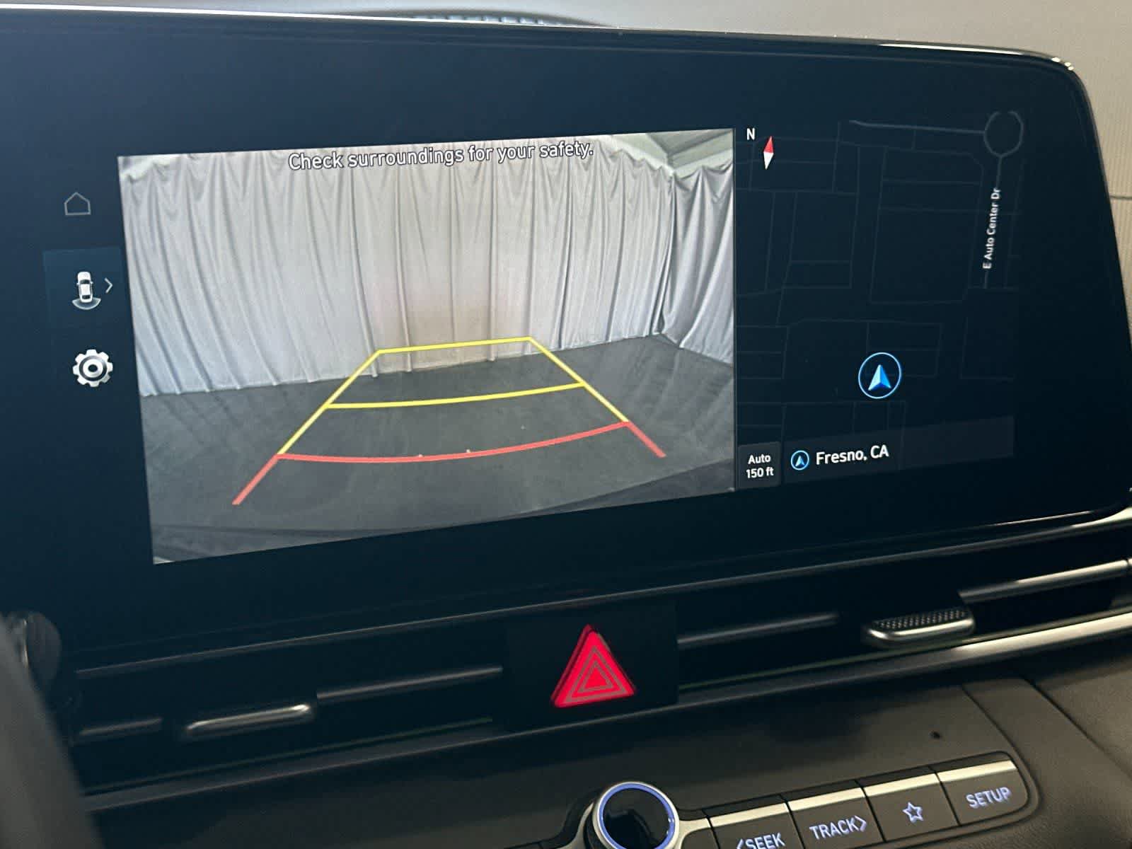 Used 2025 Hyundai Elantra SEL FWD image 19