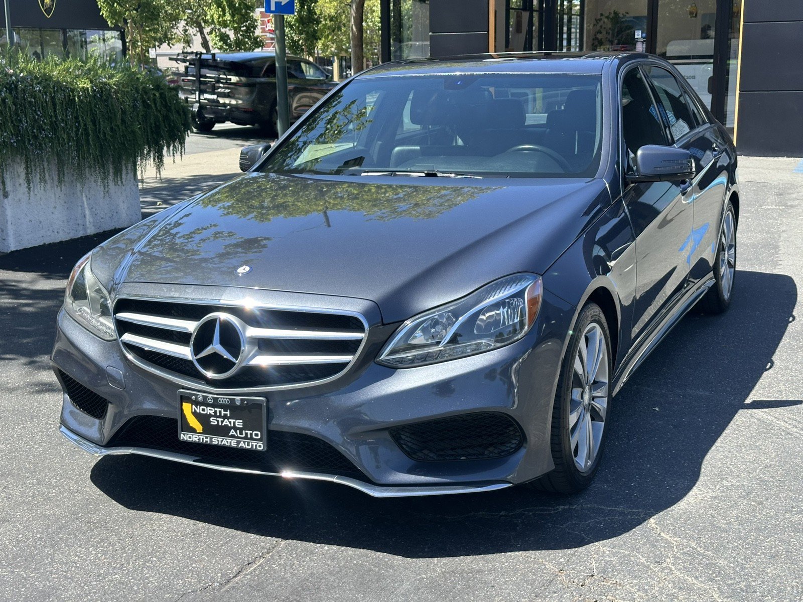 Used 2015 Mercedes-Benz E 350 Sedan image 4