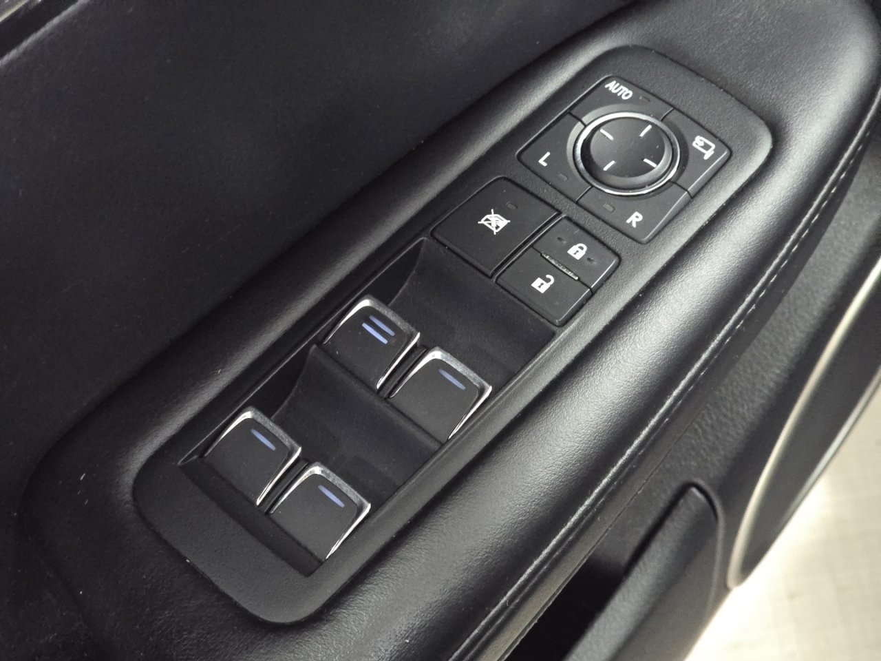 Used 2020 Lexus RX 350 AWD w/ Premium Package image 26