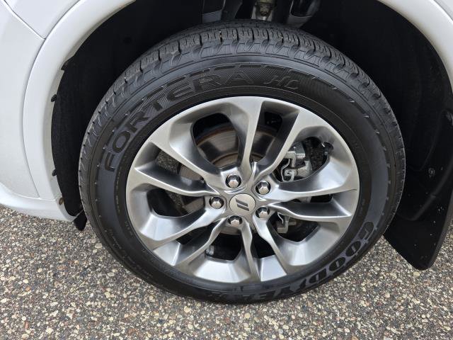 Used 2019 Dodge Durango GT image 31