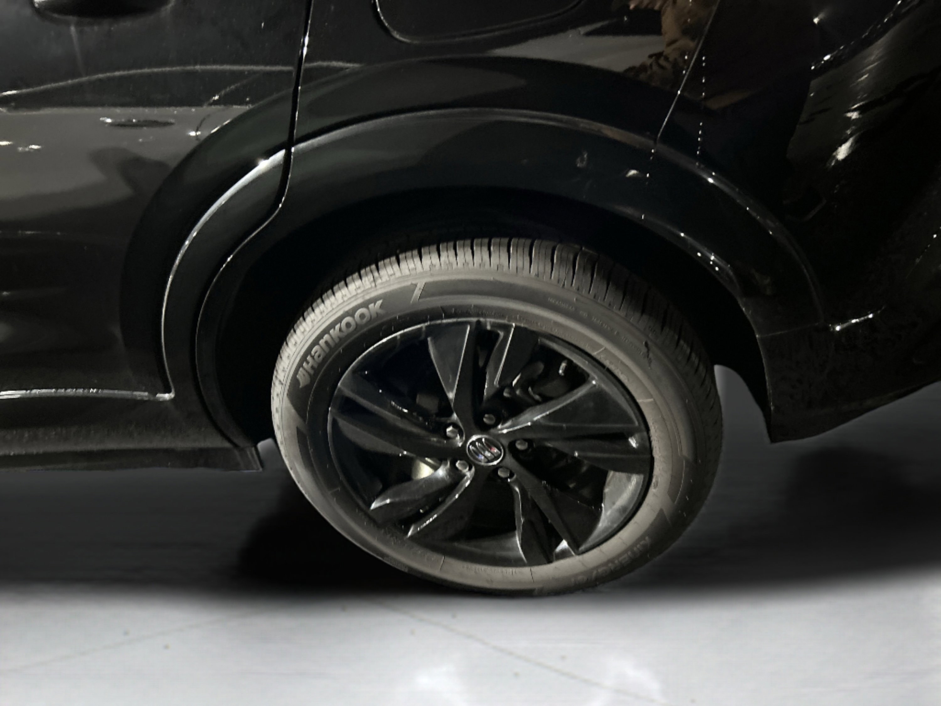 Used 2025 Buick Encore GX Sport Touring image 15