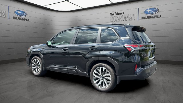 Used 2025 Subaru Forester Touring AWD/4WD image 8