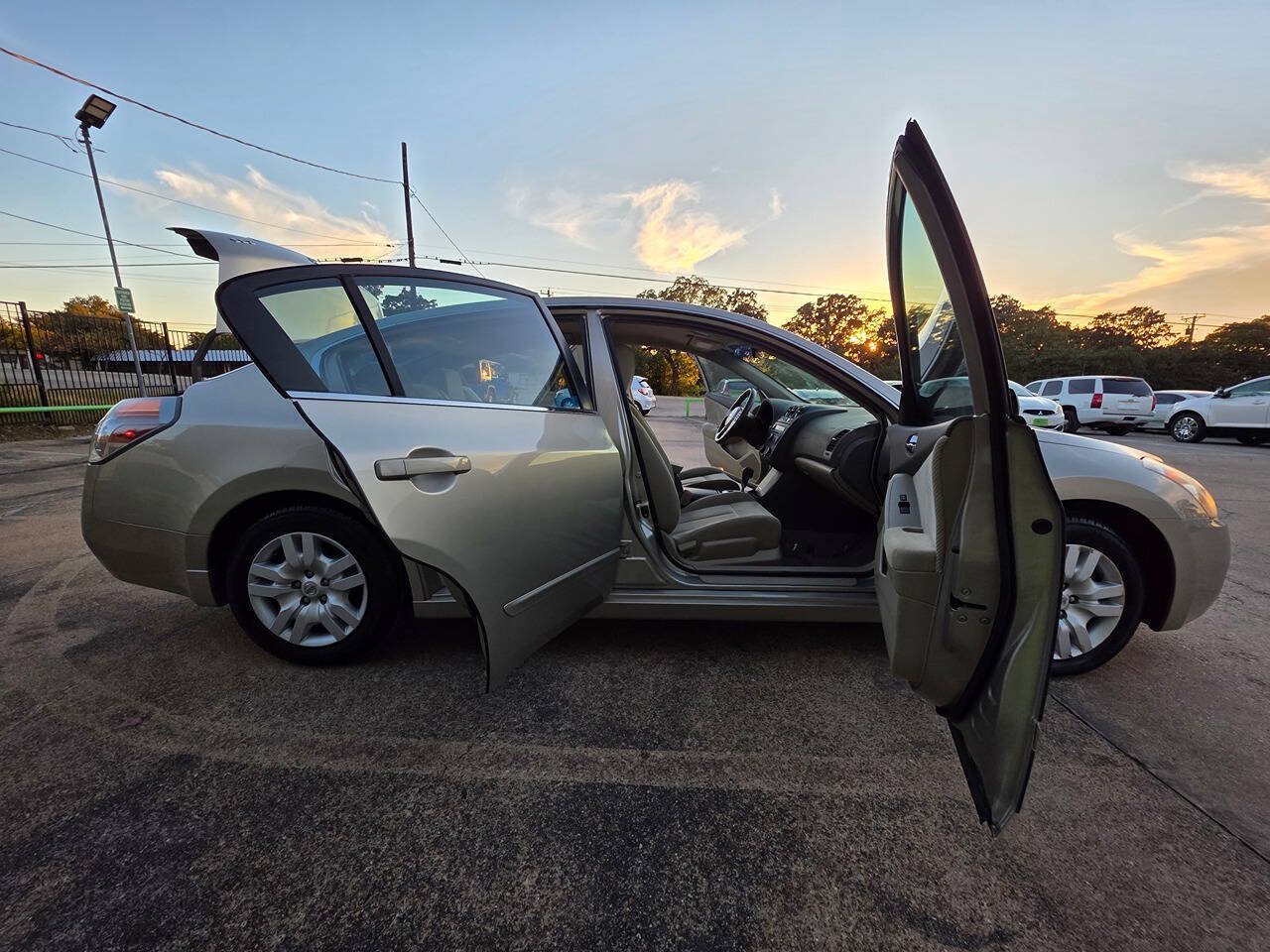 Used 2009 Nissan Altima 2.5 S FWD image 31