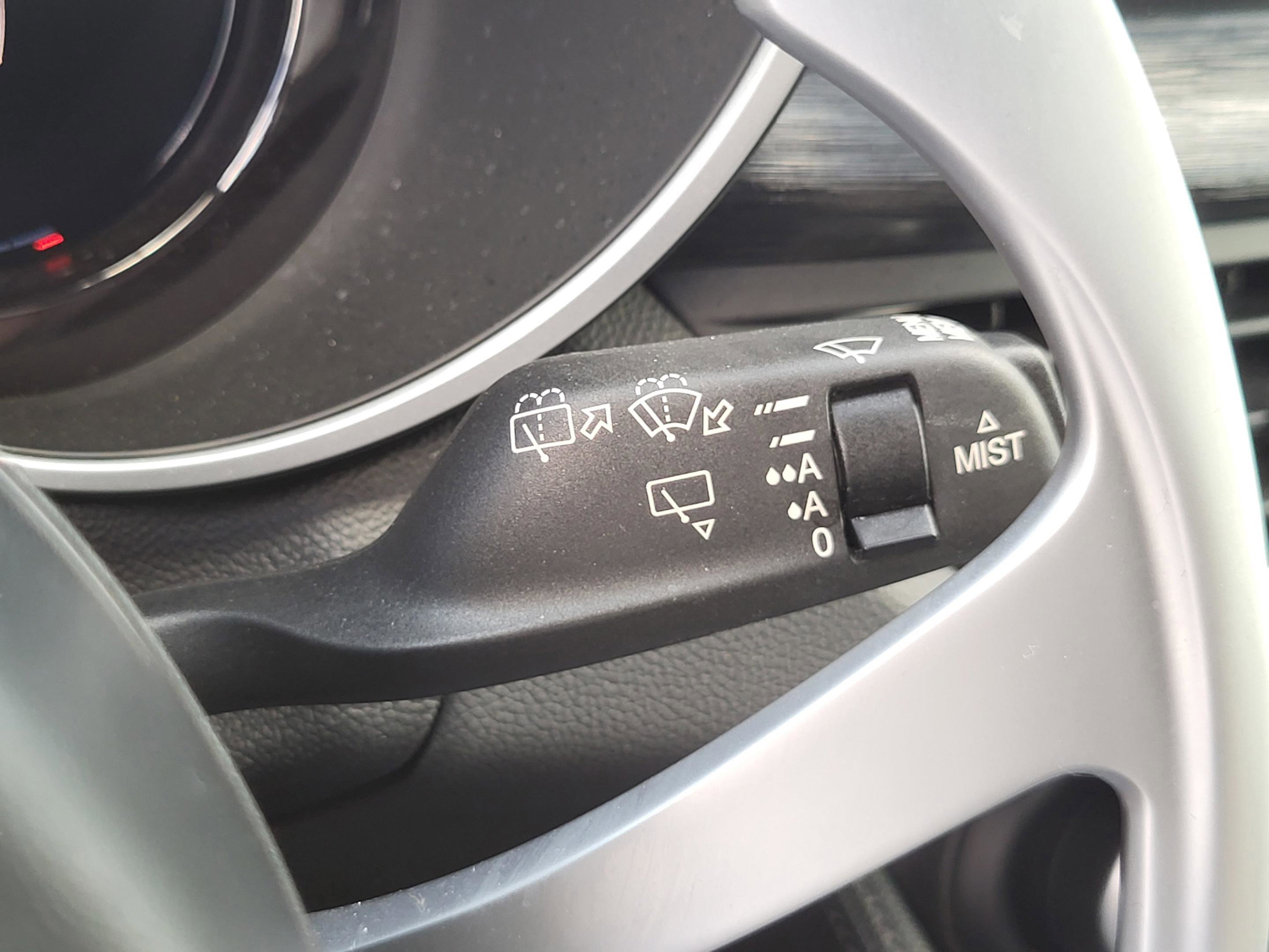 Used 2024 Alfa Romeo Stelvio Sprint image 61