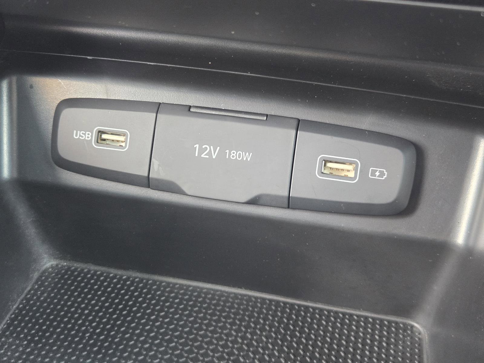 Used 2024 Hyundai Santa Cruz SEL FWD image 12