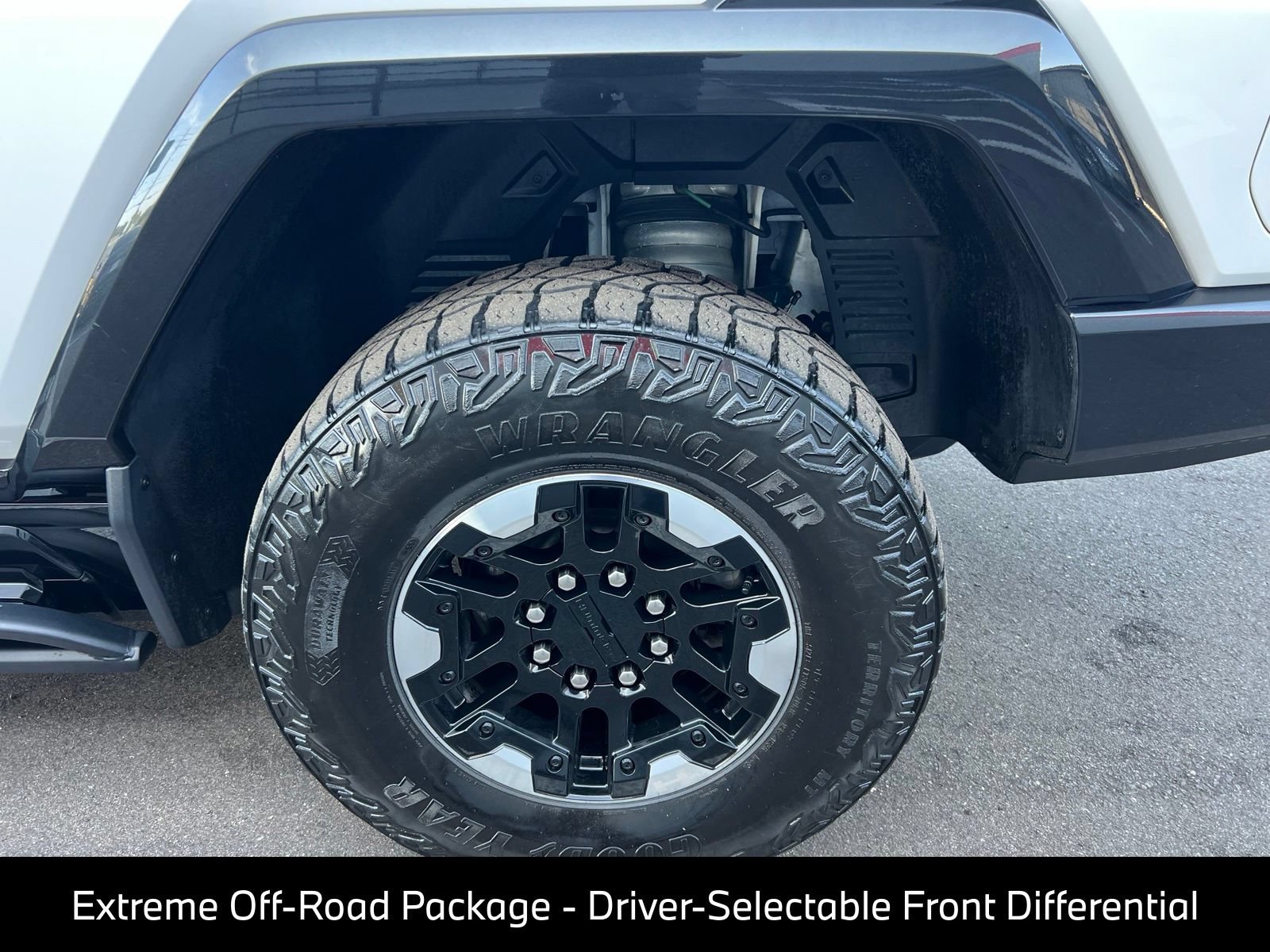 Used 2023 GMC Hummer EV Edition 1 AWD/4WD image 14