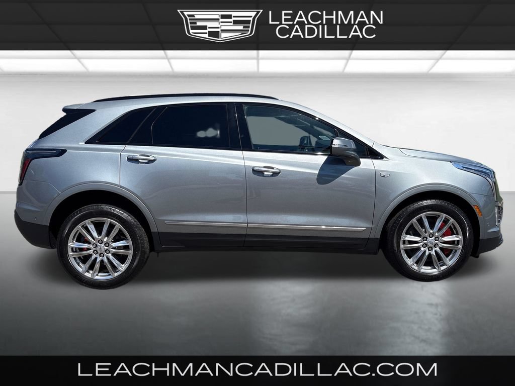 New 2026 Cadillac XT5 Sportv w/ LPO, Floor Liner Package AWD/4WD video 2