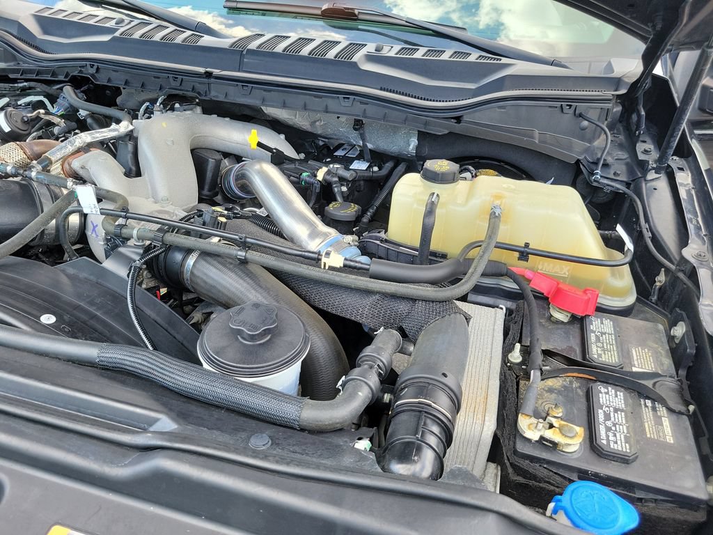 Used 2020 Ford F250 Lariat w/ Lariat Value Package AWD/4WD image 39