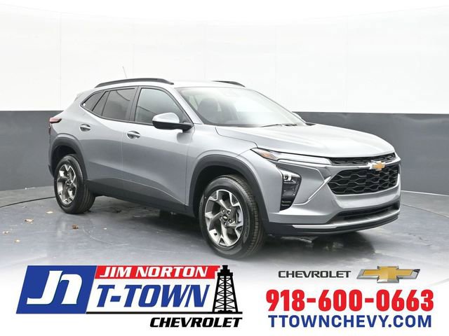 New 2026 Chevrolet Trax LT w/ Driver Confidence Package image 1