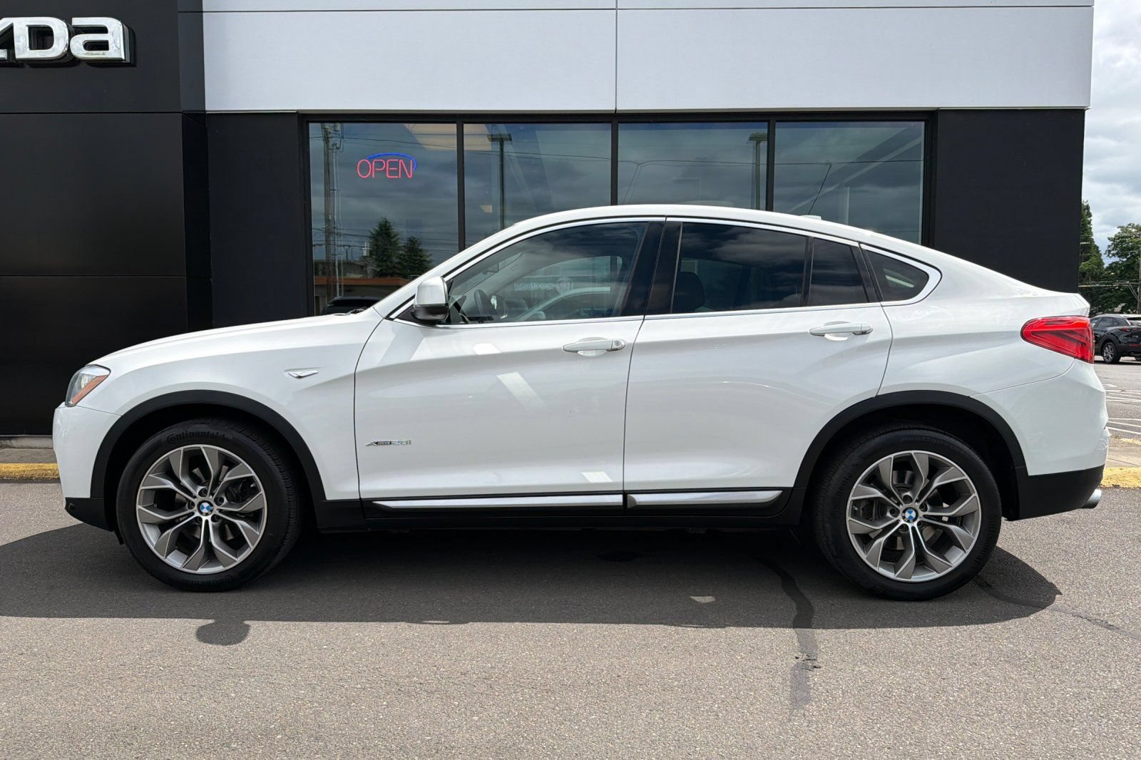Used 2015 BMW X4 xDrive28i AWD/4WD image 8