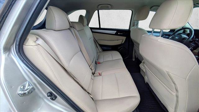 Used 2018 Subaru Outback 2.5i Premium image 20