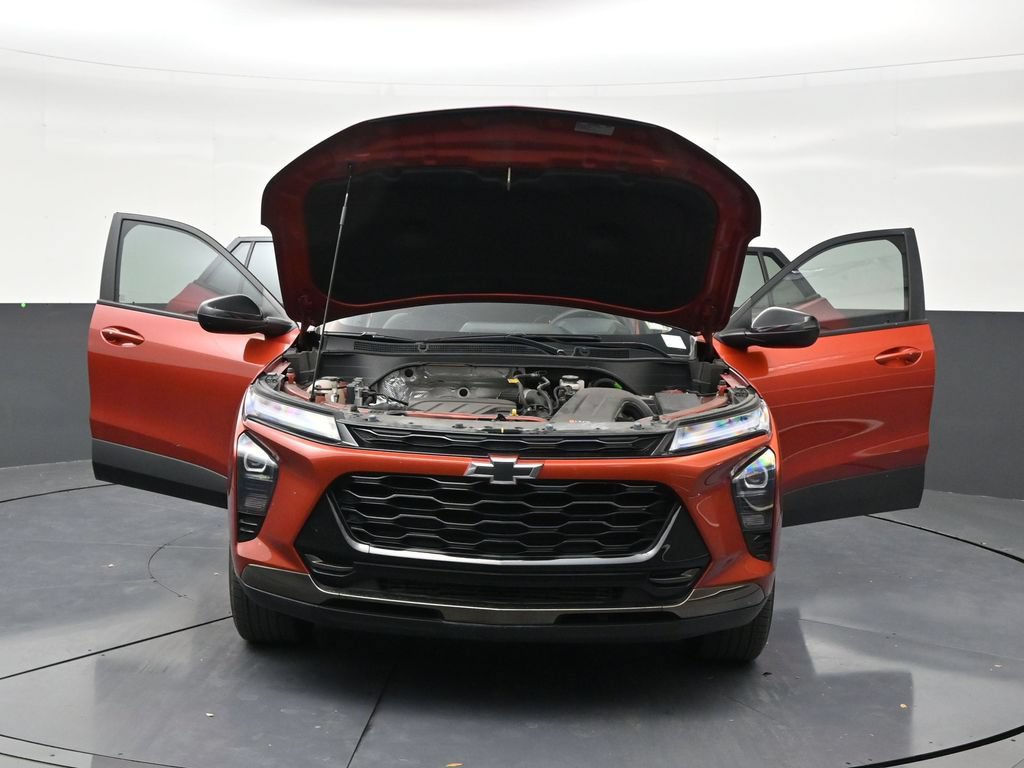 Used 2024 Chevrolet Trax ACTIV w/ Driver Confidence Package FWD image 33