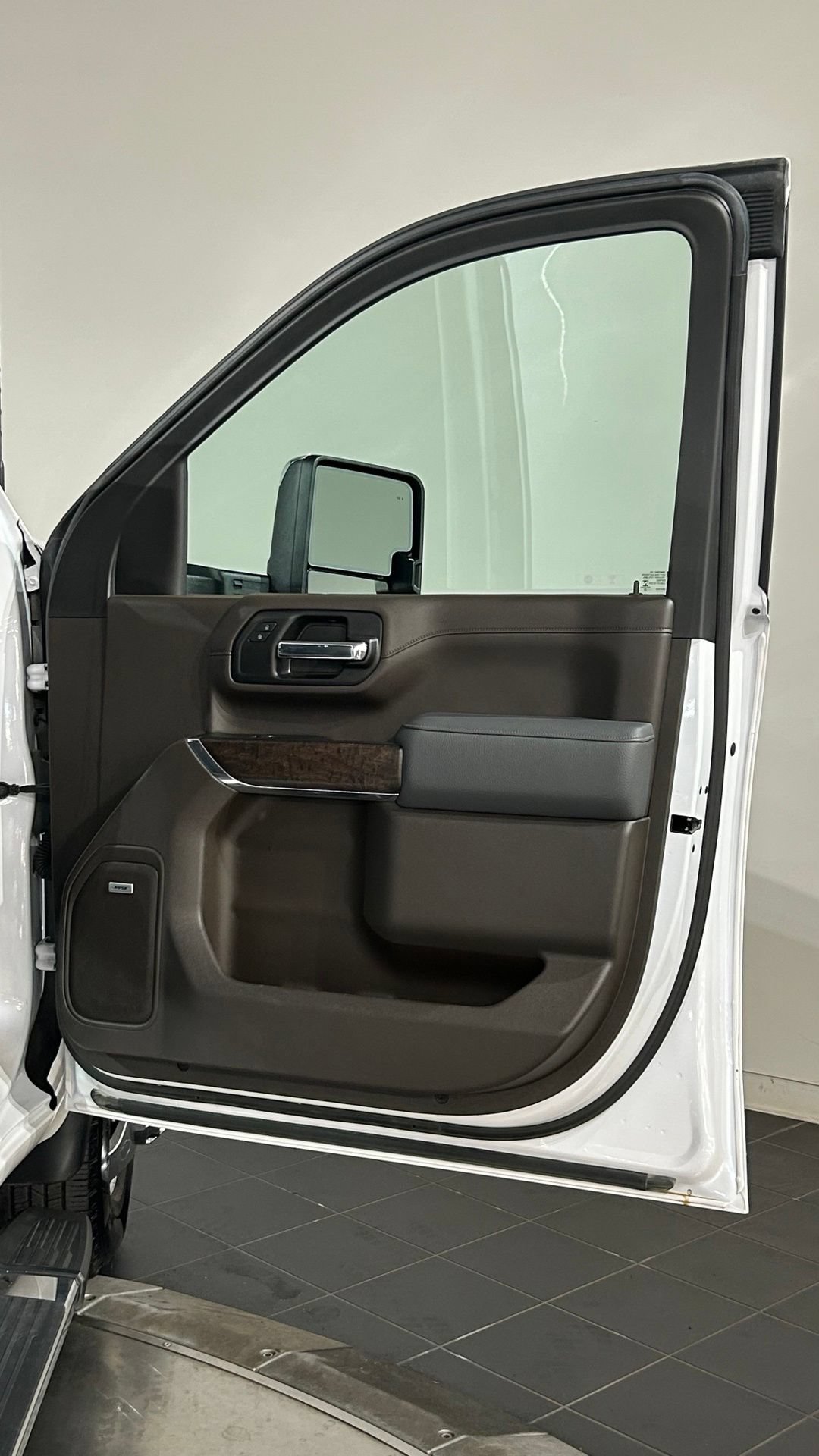 Used 2020 GMC Sierra 3500 Denali w/ Denali Ultimate Package AWD/4WD image 58