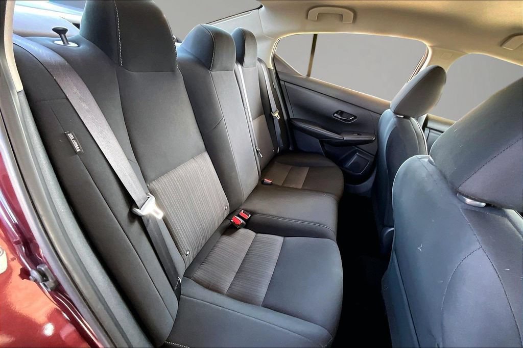 Used 2024 Nissan Sentra SV FWD image 24