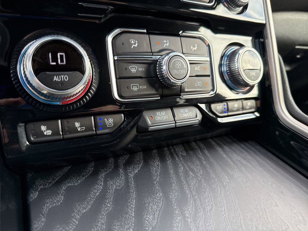 Used 2024 GMC Yukon XL Denali w/ Max Trailering Package AWD/4WD image 23