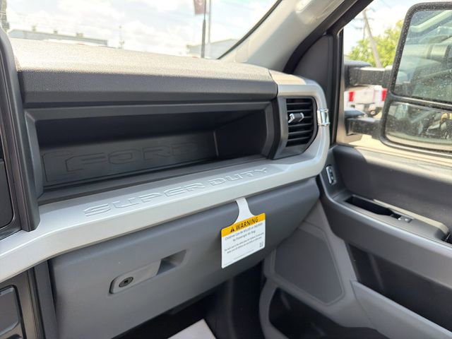New 2026 Ford F250 XL w/ STX Appearance Package AWD/4WD image 23