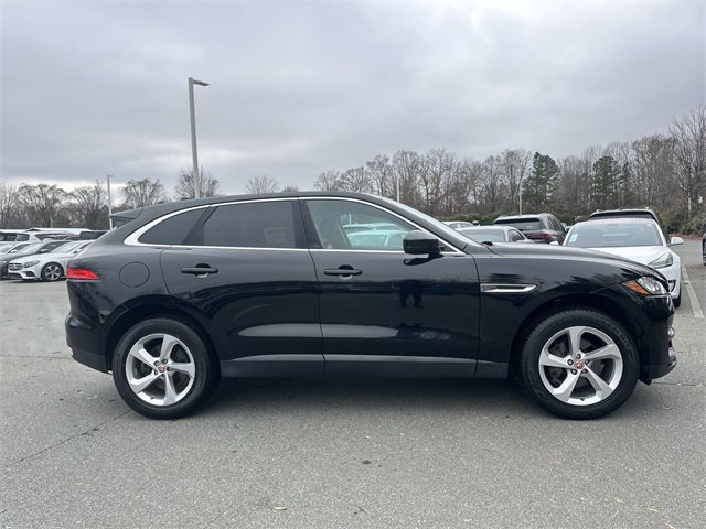 Used 2020 Jaguar F-PACE image 6