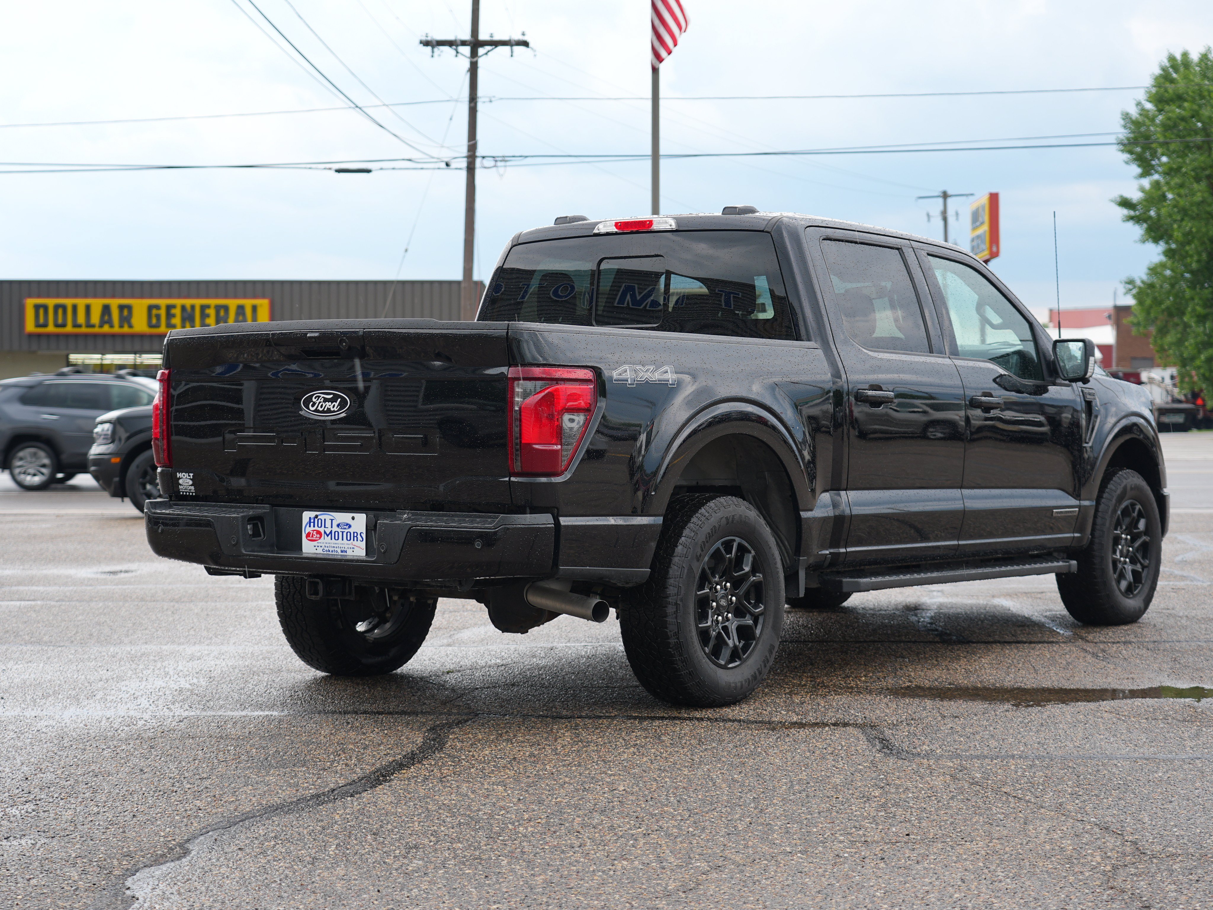 Used 2025 Ford F150 XLT w/ Equipment Group 302A MID AWD/4WD image 3