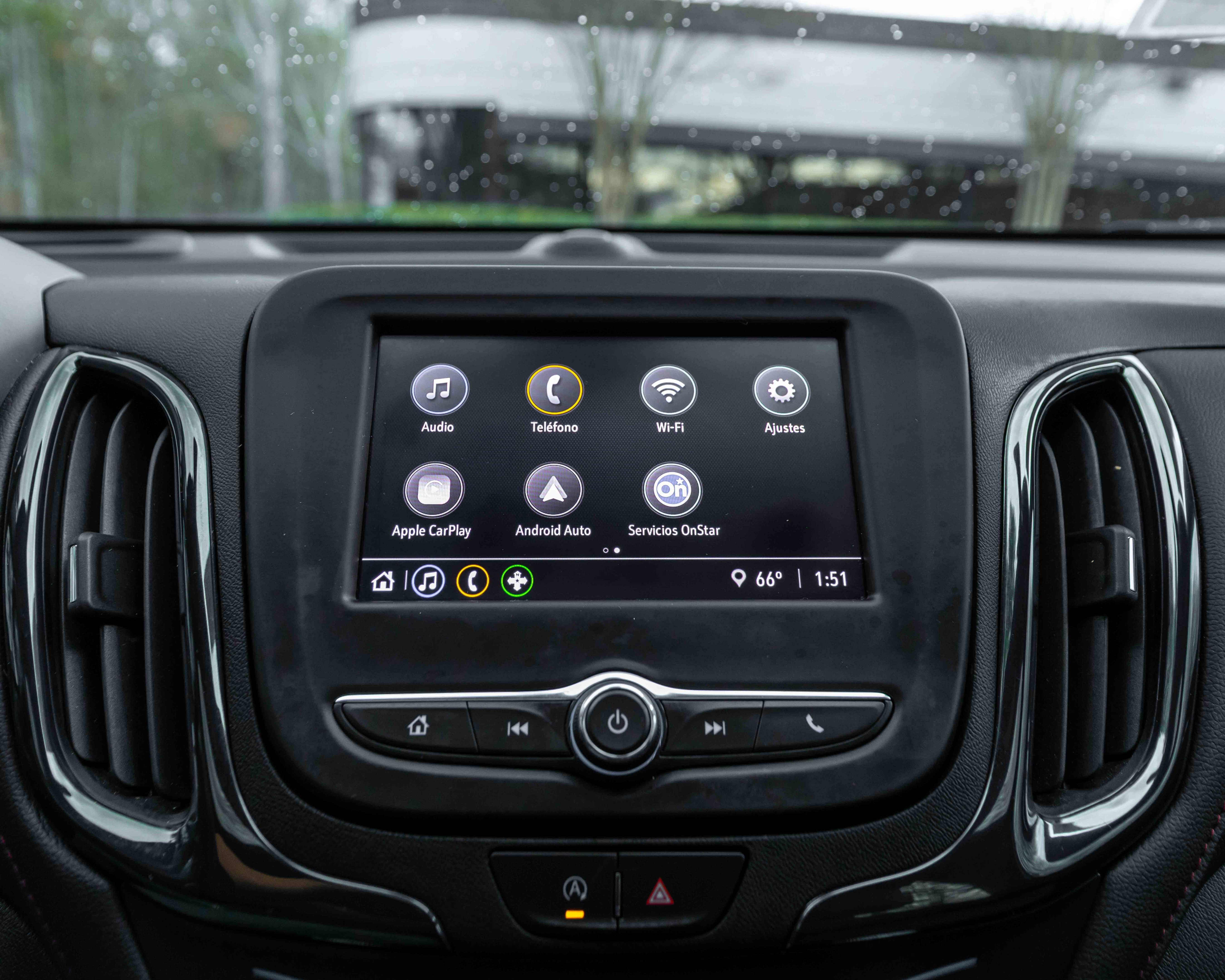 Used 2023 Chevrolet Equinox RS image 9