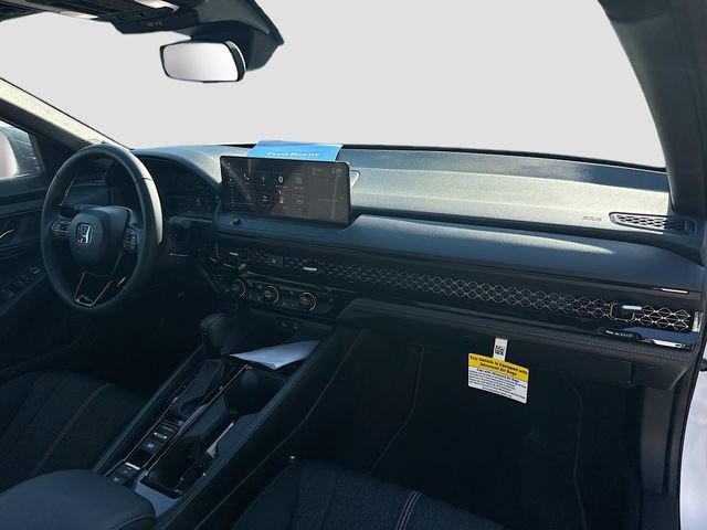 Used 2025 Honda Accord Sport image 30