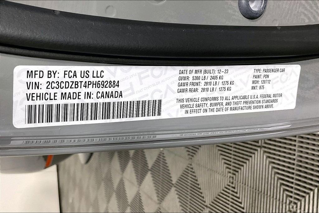 Used 2023 Dodge Challenger R/T w/ Plus Package image 43