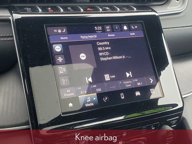 Used 2024 Jeep Grand Cherokee Altitude image 26