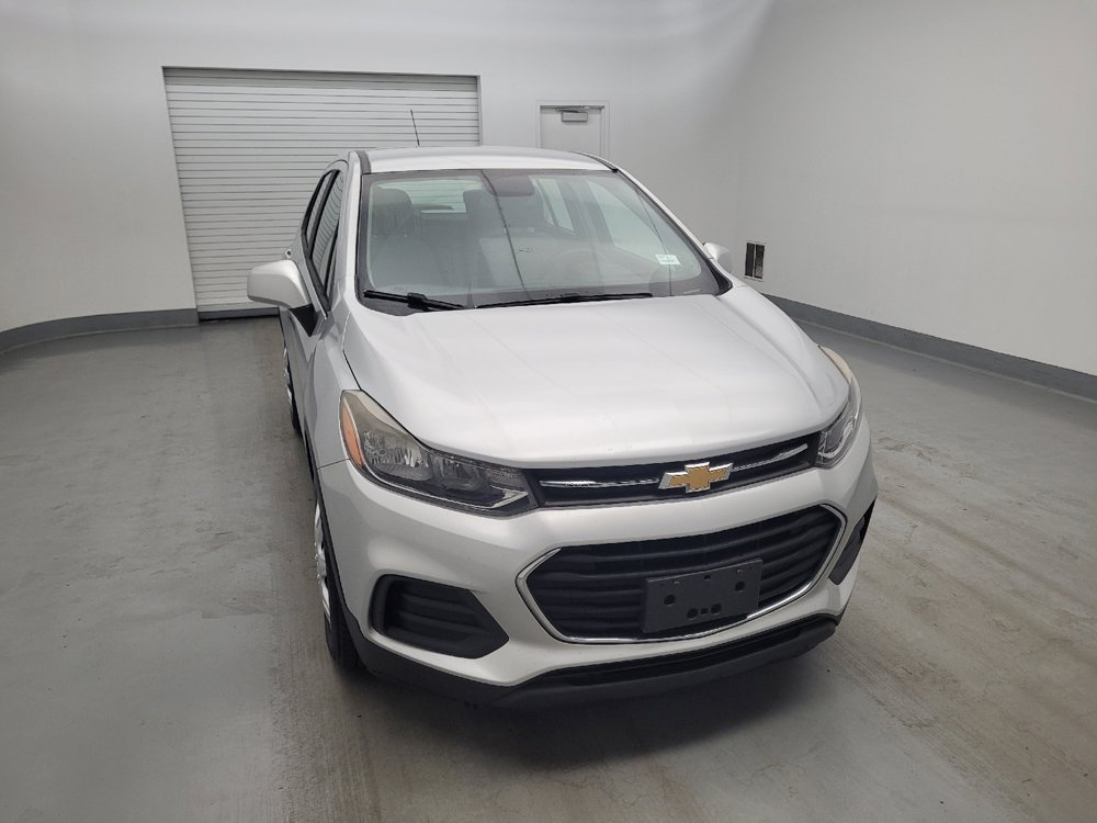 Used 2017 Chevrolet Trax LS FWD image 14