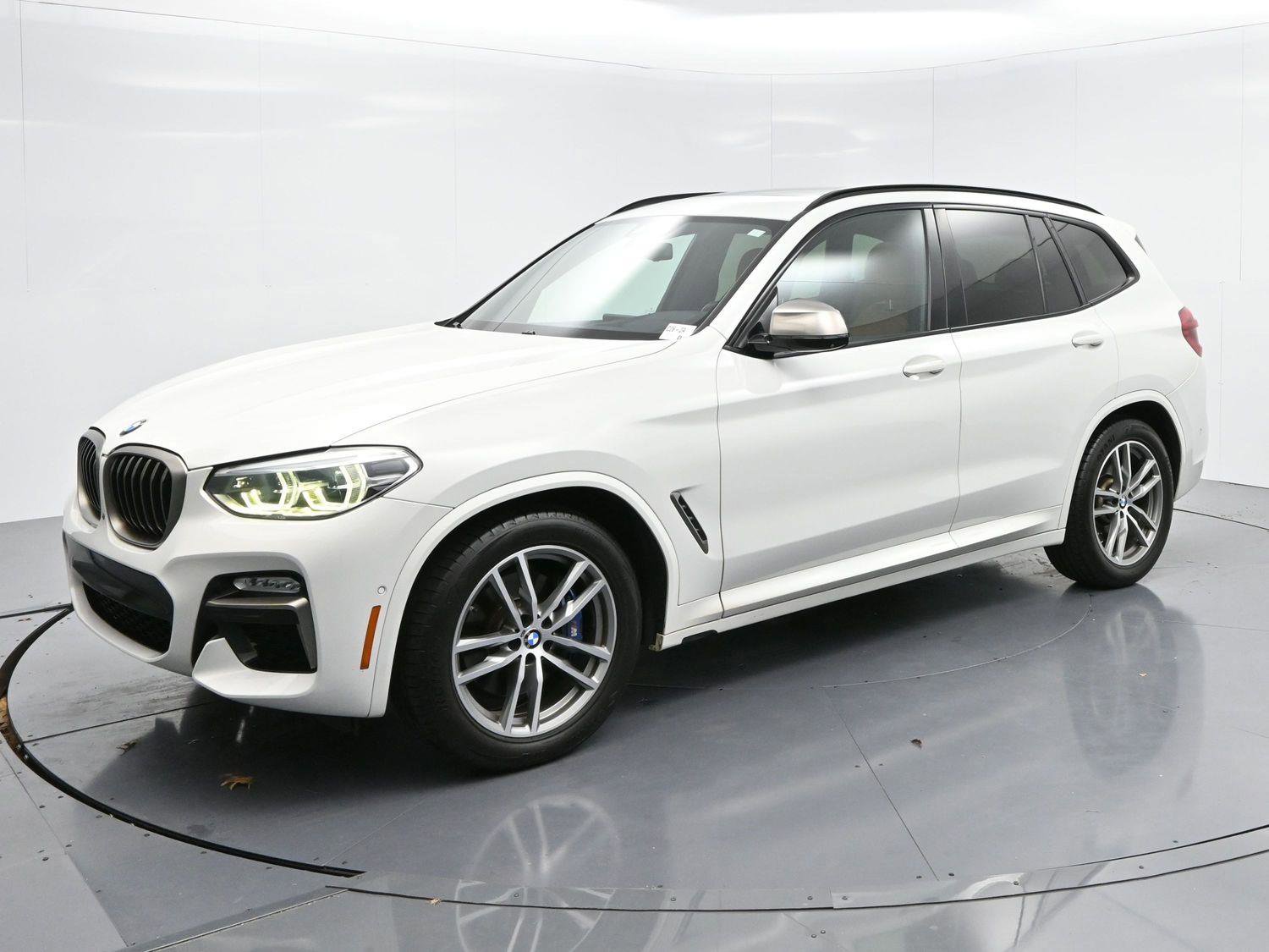 Used 2018 BMW X3 M40i image 3