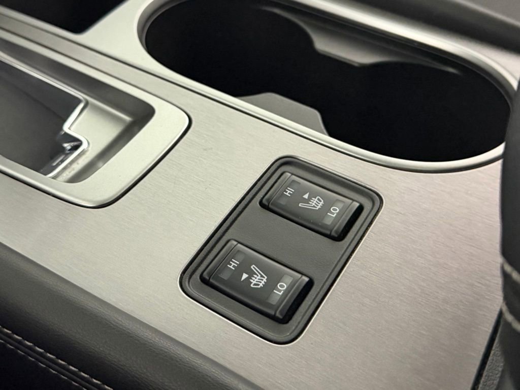 Used 2024 Nissan Murano SL image 16