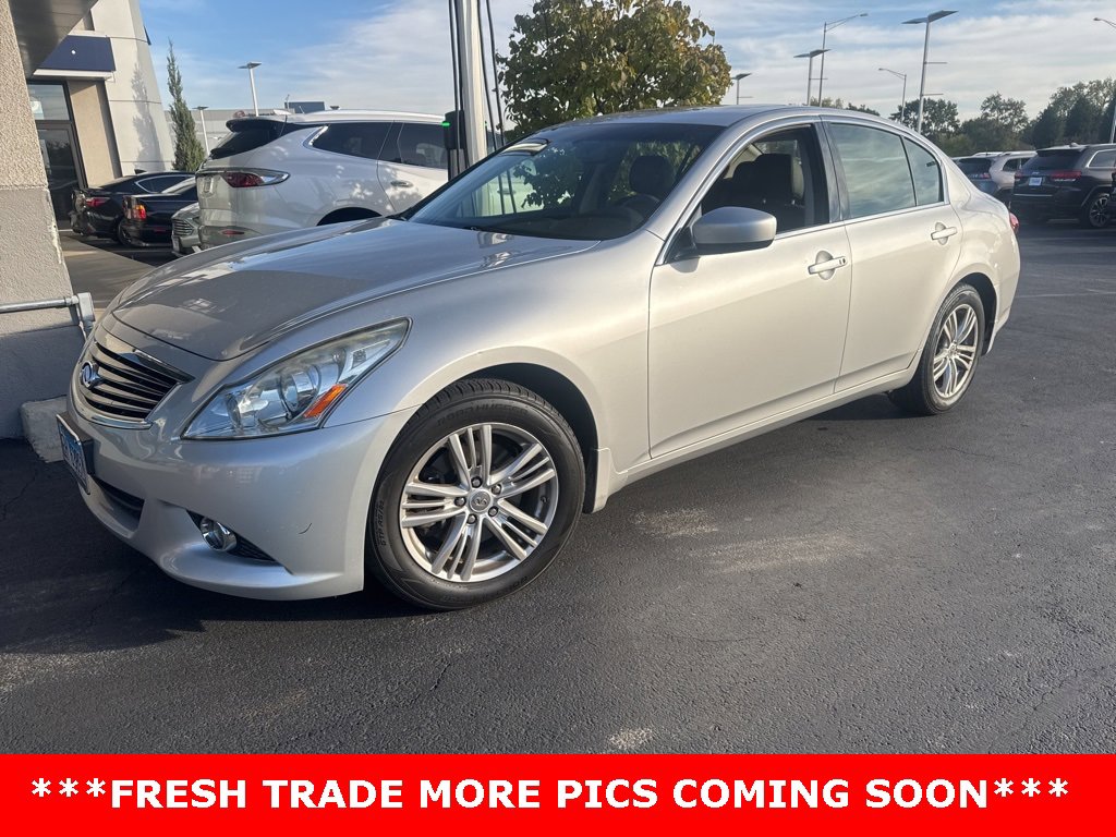 Used 2011 INFINITI G37 x w/ Premium Pkg