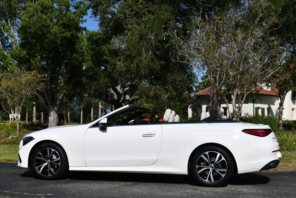 Used 2024 Mercedes-Benz CLE 300 4MATIC Cabriolet w/ Driver Assistance Package image 38