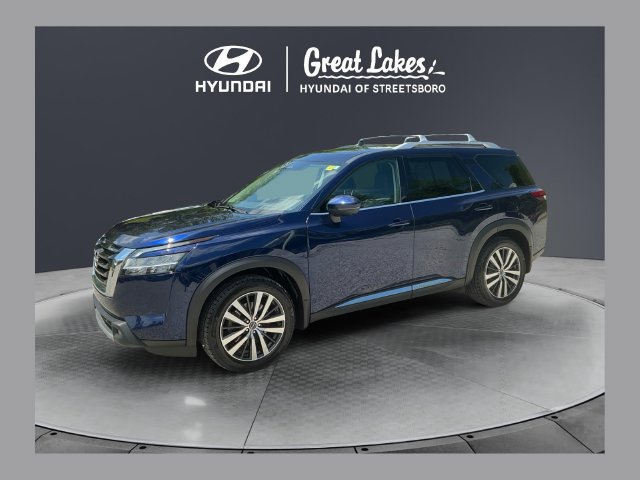 Used 2022 Nissan Pathfinder Platinum w/ Cargo Package