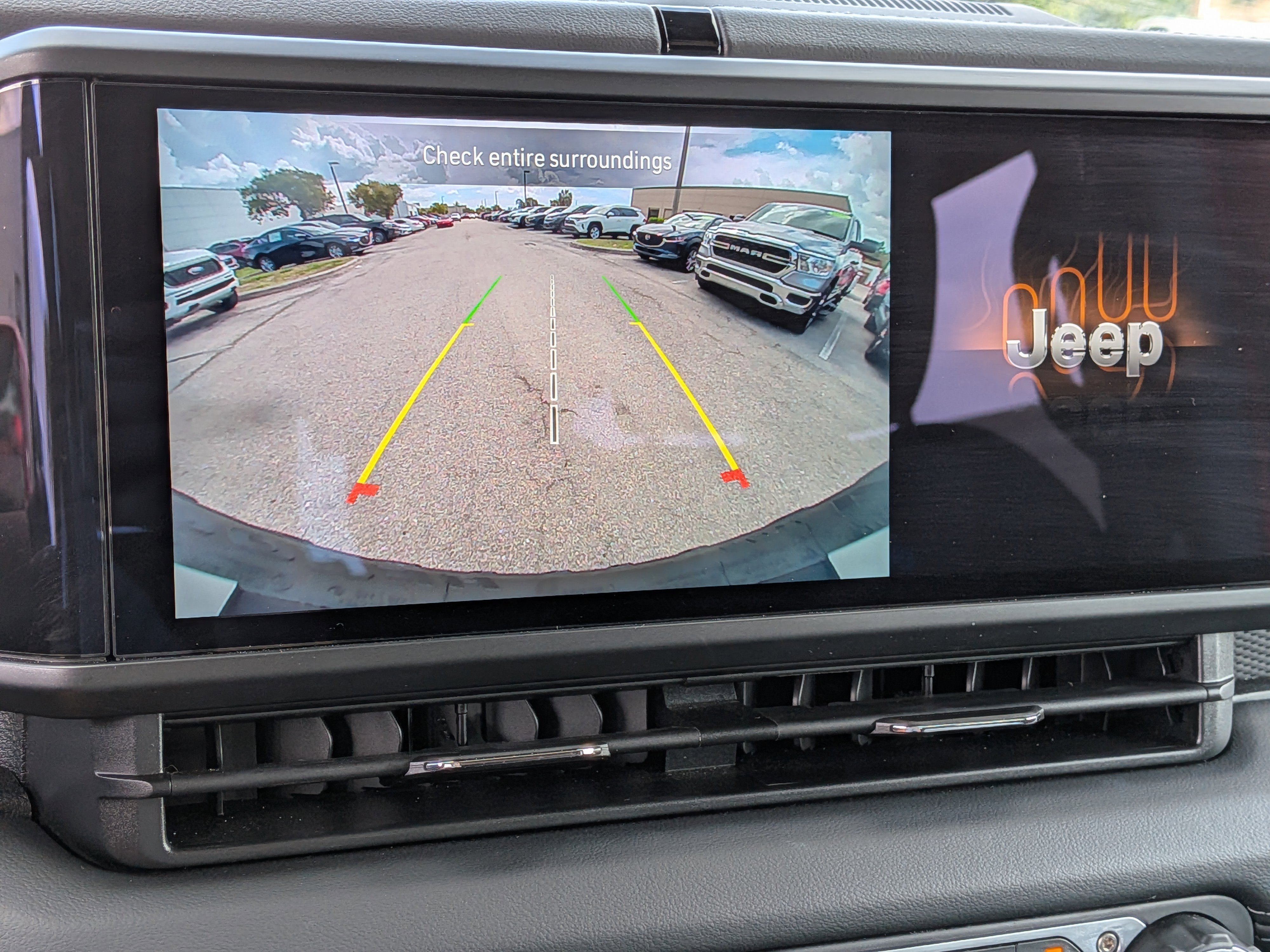 Used 2025 Jeep Wrangler Unlimited Rubicon 4xe w/ Safety Group image 33