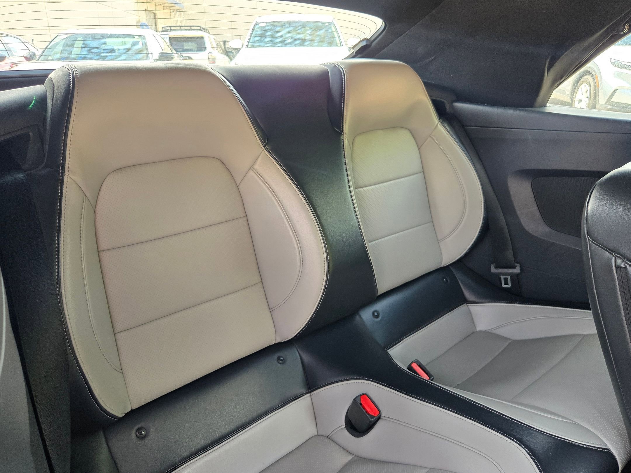 Used 2024 Ford Mustang Premium RWD image 23