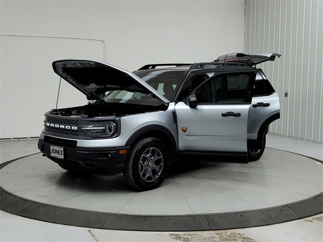 Used 2023 Ford Bronco Sport Badlands image 11