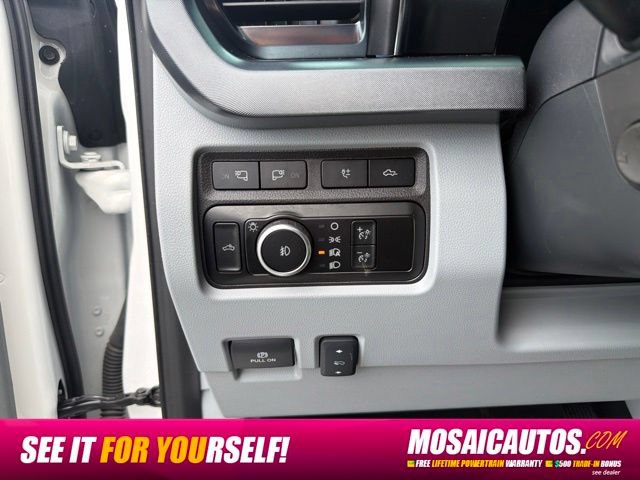 Used 2024 Ford F450 Limited w/ FX4 Off-Road Package AWD/4WD image 27