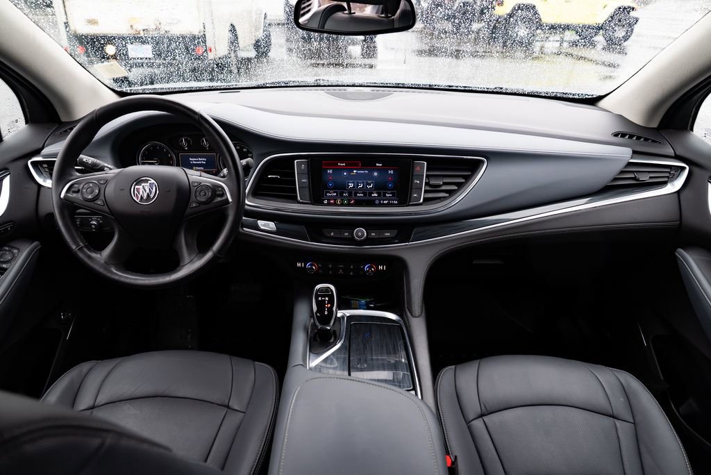 Used 2020 Buick Enclave Premium w/ Sun and Sites Package AWD/4WD image 8