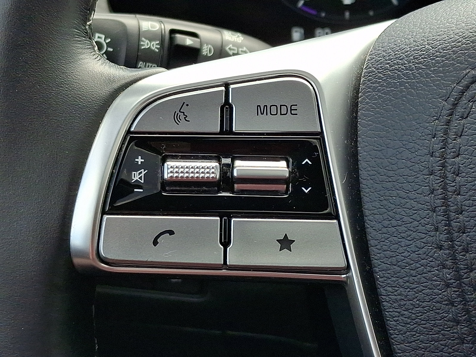Used 2023 Kia Telluride SX Prestige X-Line AWD/4WD image 22