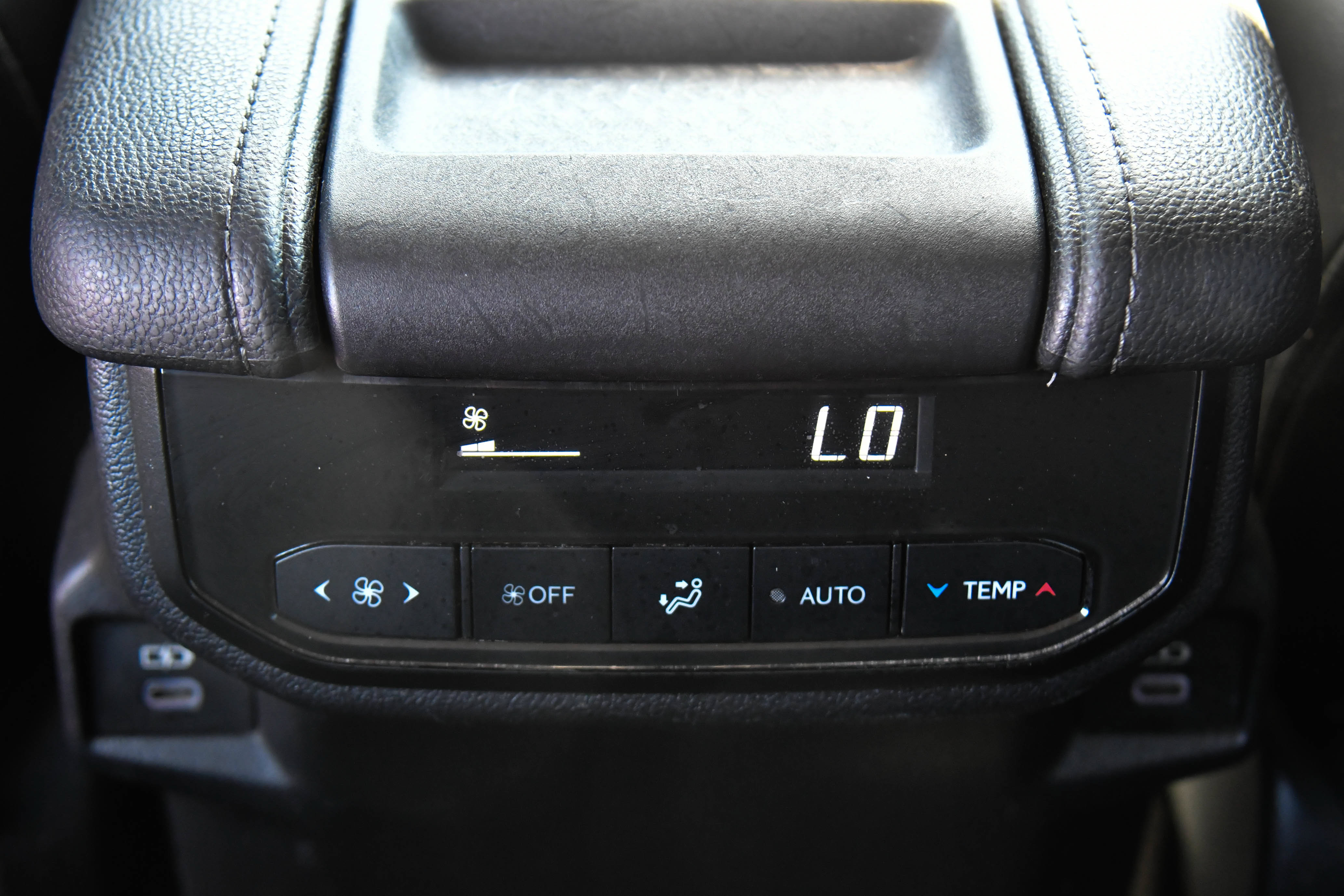 Used 2024 Toyota Grand Highlander FWD image 42
