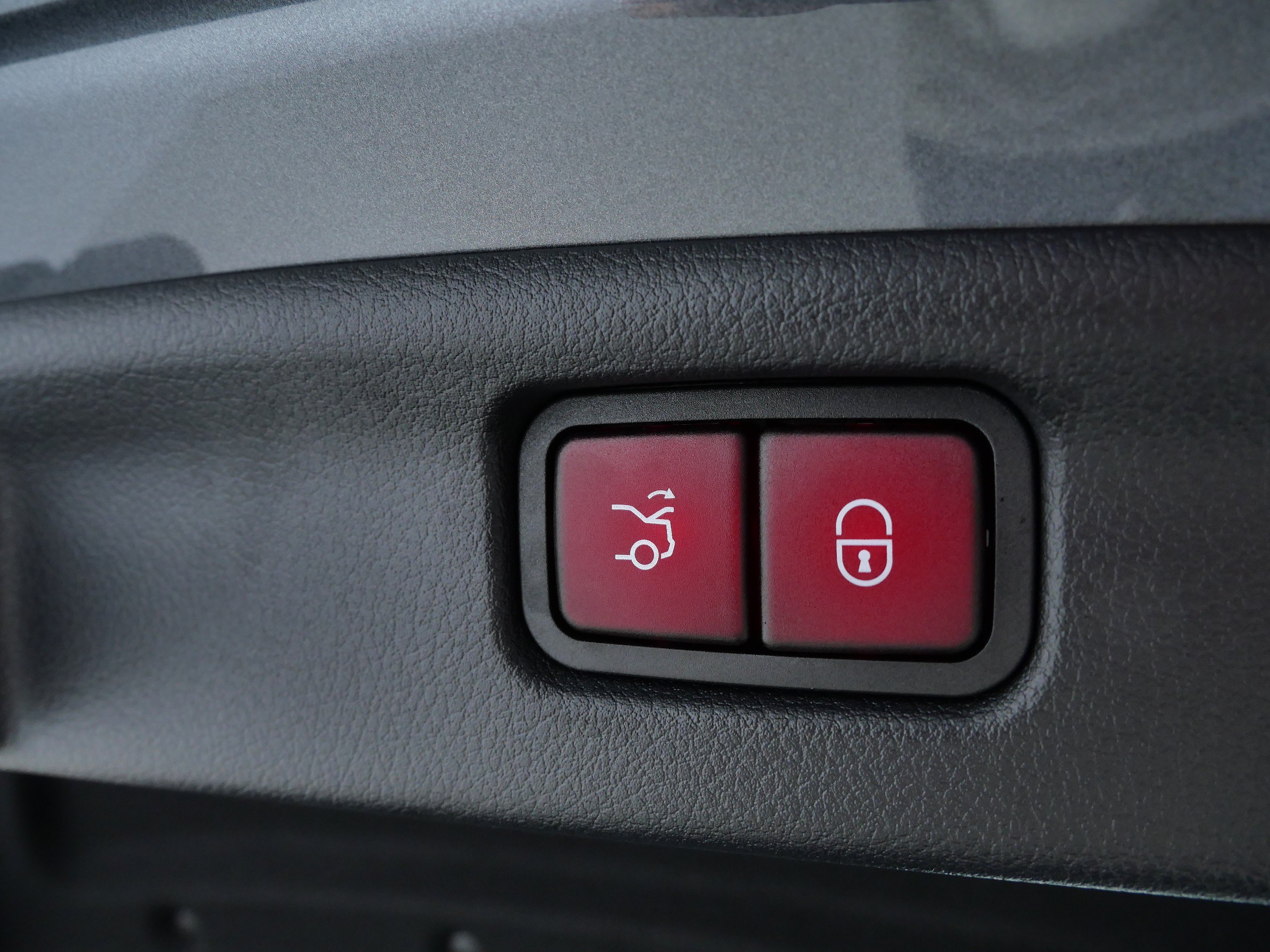 Certified 2023 Mercedes-Benz C 300 4MATIC Sedan image 8