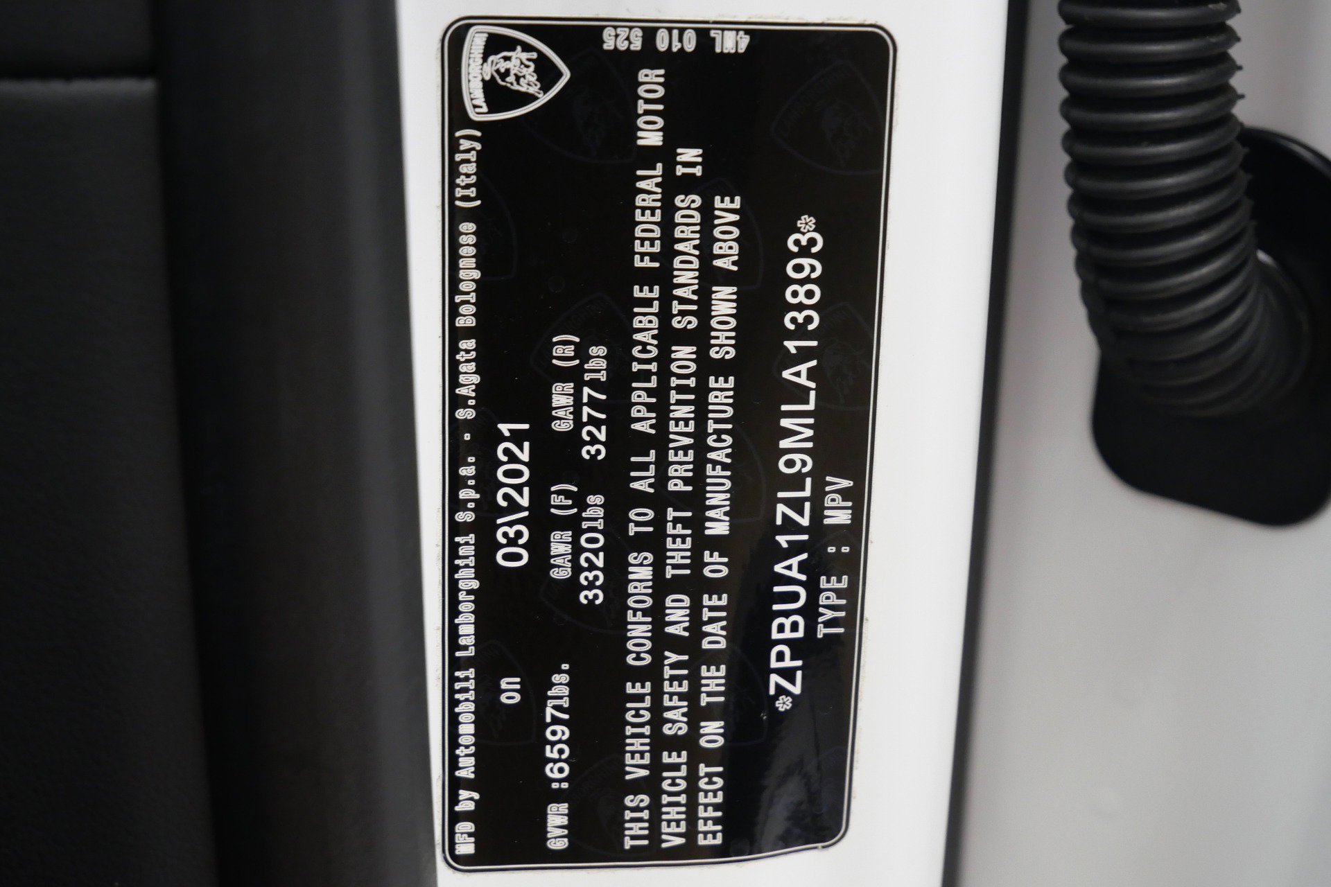 Used 2021 Lamborghini Urus AWD/4WD image 20