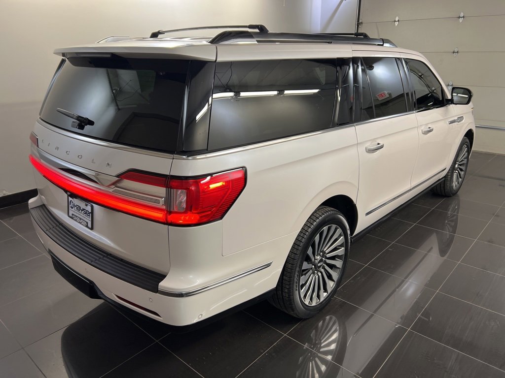 Used 2019 Lincoln Navigator L Reserve image 6
