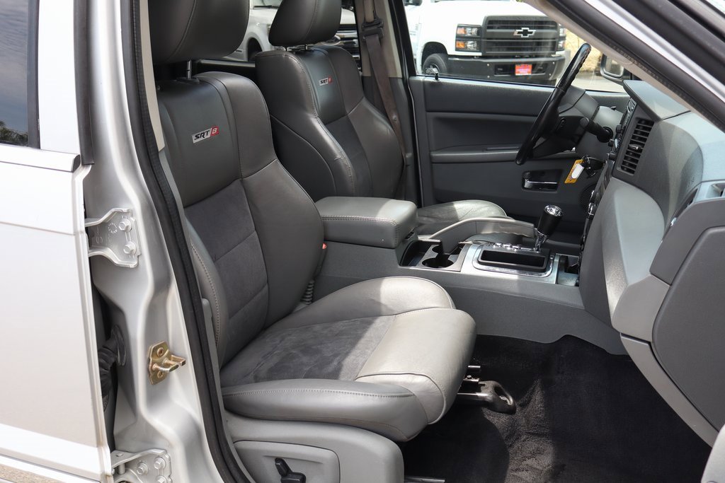 Used 2007 Jeep Grand Cherokee SRT8 w/ SRT Option Group I image 37