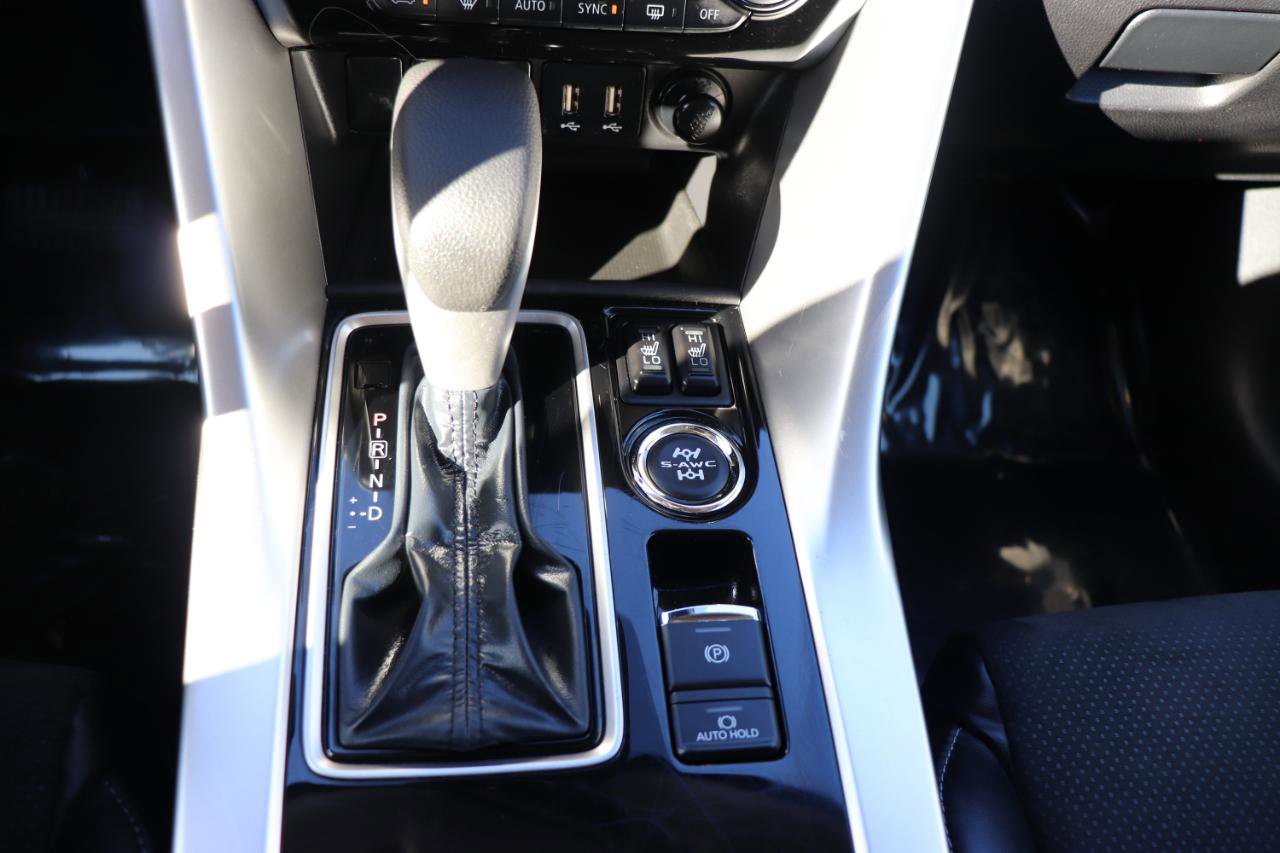 Used 2025 Mitsubishi Eclipse Cross SE image 33