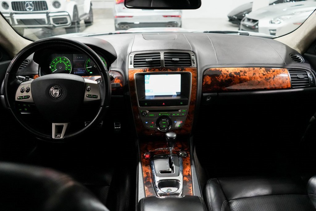 Used 2009 Jaguar XKR R image 13