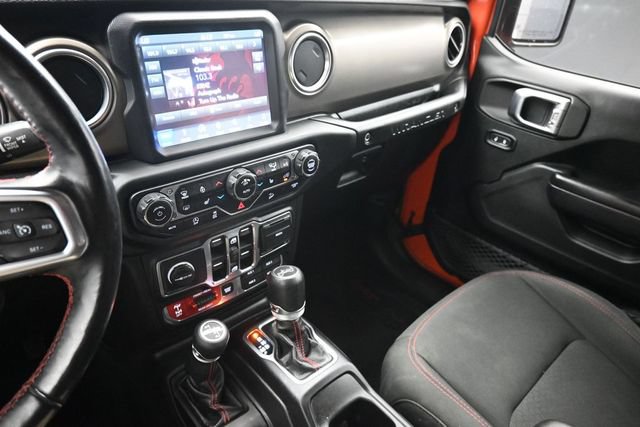 Used 2018 Jeep Wrangler Unlimited Rubicon AWD/4WD image 8