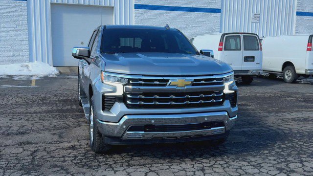 Certified 2024 Chevrolet Silverado 1500 LTZ image 3