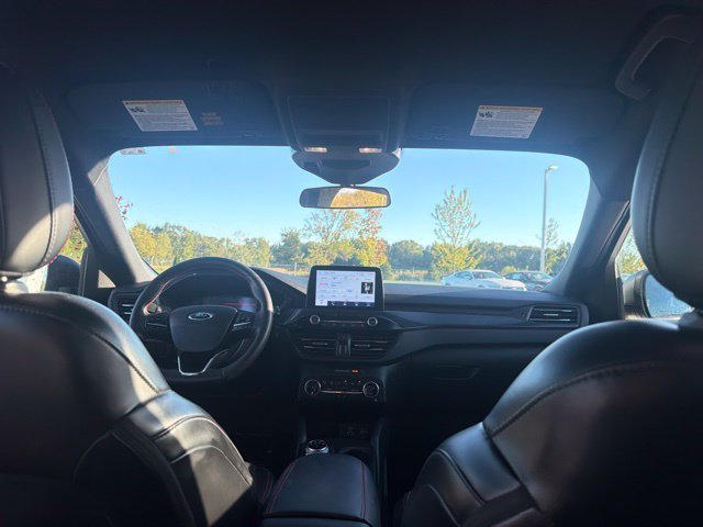 Used 2023 Ford Escape ST-Line w/ Equipment Group 301A FWD image 18